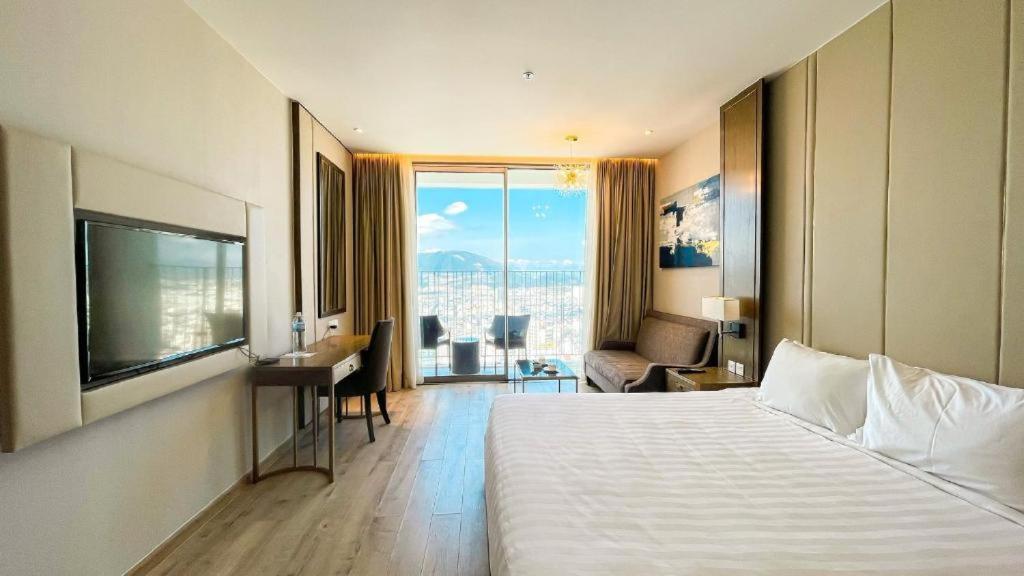 Luxury Seaview Panorama Nha Trang By Luna Екстер'єр фото