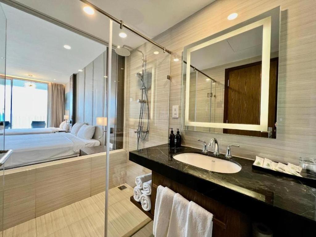 Luxury Seaview Panorama Nha Trang By Luna Екстер'єр фото